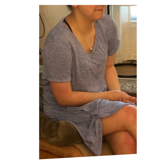 Twist T Shirt Dress - Picture 4 of 5